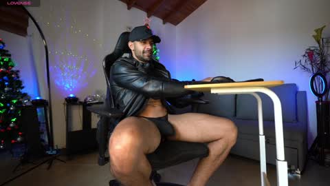 Luis    Instagram   online show from 12/20/24, 07:50