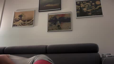 Snapshot of mrmooser42 chatting on 12/02/24, 05:59 TaleOfLaura online show from 12/02/24, 05:59