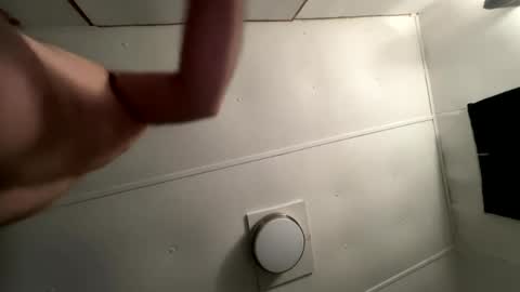 Mr 9 online show from 04/24/26, 02:47