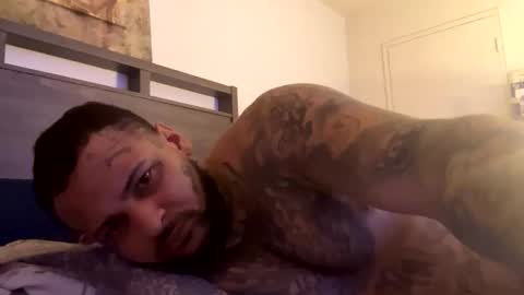 Snapshot of mrnineinch1995 chatting on 01/31/26, 09:13 mrnineinch1995 online show from 01/31/26, 09:13