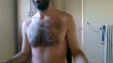 Snapshot of mrralph__90 chatting on 05/13/26, 03:42 Mrralph online show from 05/13/26, 03:42