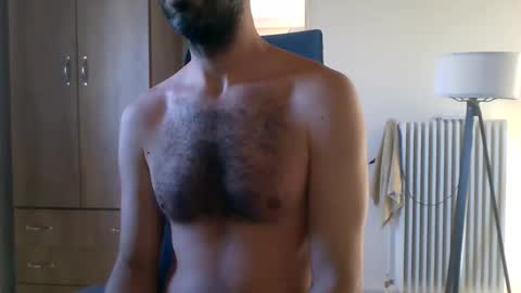 Snapshot of mrralph__90 chatting on 06/02/26, 11:56 Mrralph online show from 06/02/26, 11:56