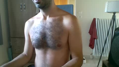 Snapshot of mrralph__90 chatting on 07/28/26, 04:16 Mrralph online show from 07/28/26, 04:16