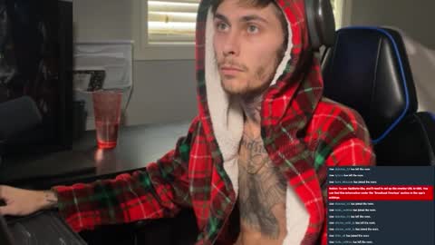 Snapshot of mrrheavycock chatting on 12/01/25, 08:36 mrrheavycock online show from 12/01/25, 08:36