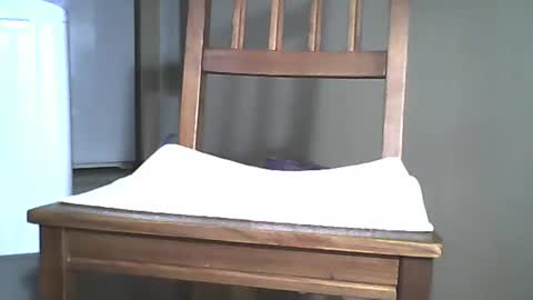 Snapshot of mrroarke chatting on 02/27/25, 04:32 Longshot online show from 02/27/25, 04:32