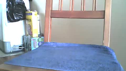 Snapshot of mrroarke chatting on 05/10/26, 12:16 Longshot online show from 05/10/26, 12:16