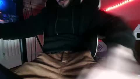 MrRogue online show from 12/01/25, 07:52