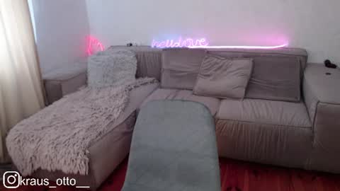 Snapshot of mrs_kitty69 chatting on 07/11/26, 08:50 mrs kitty69 online show from 07/11/26, 08:50