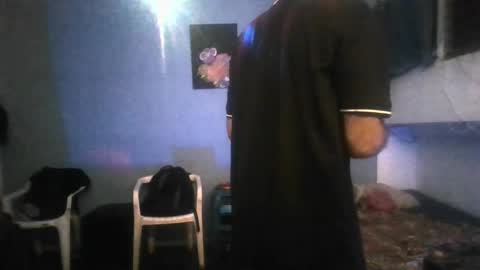 Snapshot of mrsenomutt chatting on 10/08/25, 10:02 mrsenomutt online show from 10/08/25, 10:02