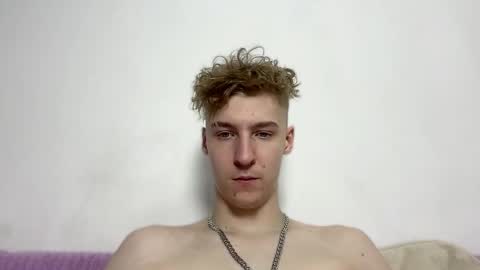 Snapshot of mrsexycum4u chatting on 02/12/26, 10:05 Adam online show from 02/12/26, 10:05