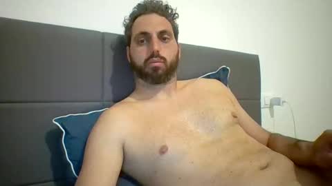 Snapshot of mrshaggy92 chatting on 05/17/26, 08:38 mrshaggy92 online show from 05/17/26, 08:38