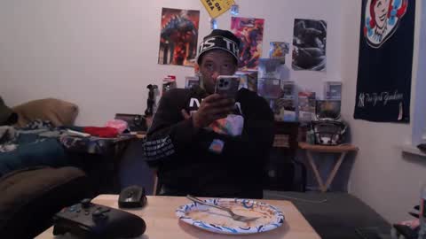 Snapshot of mrsoonicexrated chatting on 01/31/25, 12:50 mrsoonicexrated online show from 01/31/25, 12:50