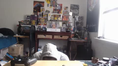 Snapshot of mrsoonicexrated chatting on 03/04/25, 03:37 mrsoonicexrated online show from 03/04/25, 03:37