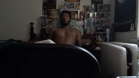 Snapshot of mrsoonicexrated chatting on 09/15/25, 12:05 mrsoonicexrated online show from 09/15/25, 12:05