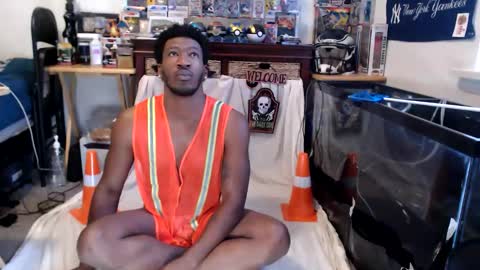 mrsoonicexrated online show from 10/31/25, 03:24