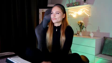 YOUR OWNER online show from 02/22/25, 09:26