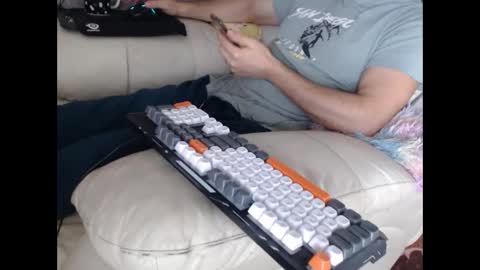 mrstraightdic online show from 11/05/25, 11:10