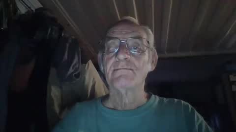 Chuck online show from 04/21/26, 07:14