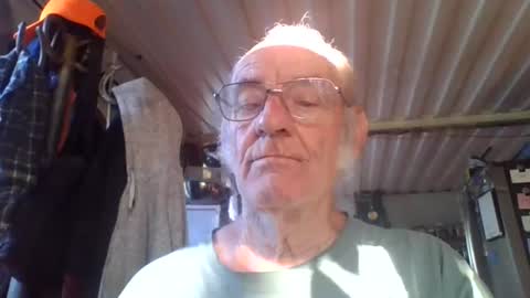 Snapshot of mrsubman chatting on 07/05/26, 01:18 Chuck online show from 07/05/26, 01:18
