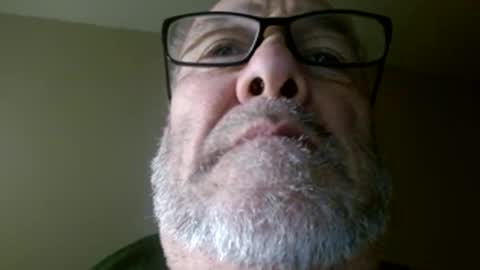 Snapshot of mrtease5 chatting on 03/19/26, 09:08 mrtease5 online show from 03/19/26, 09:08