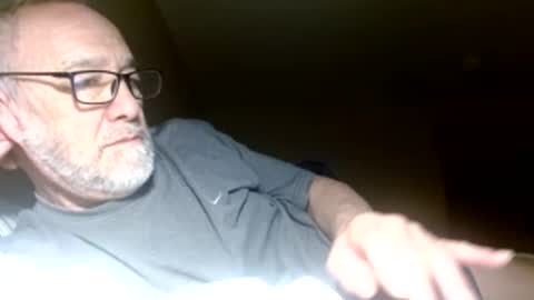 Snapshot of mrtease5 chatting on 03/21/26, 10:02 mrtease5 online show from 03/21/26, 10:02