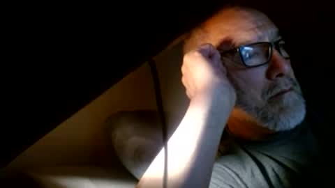 Snapshot of mrtease5 chatting on 03/22/26, 10:51 mrtease5 online show from 03/22/26, 10:51