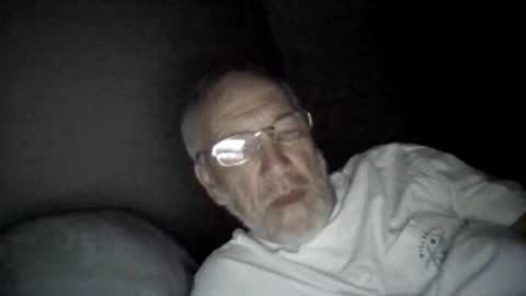 Snapshot of mrtease5 chatting on 04/11/26, 09:57 mrtease5 online show from 04/11/26, 09:57