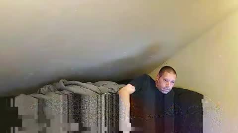 Snapshot of mrxhere chatting on 12/18/24, 08:25 mrxhere online show from 12/18/24, 08:25