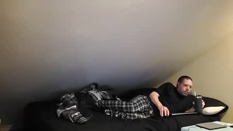 Snapshot of mrxhere chatting on 01/18/26, 10:35 mrxhere online show from 01/18/26, 10:35