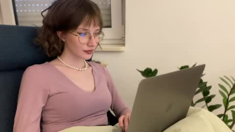 ms_christiana online show from 04/30/26, 04:57