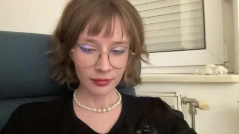 ms_christiana online show from 05/04/26, 09:22