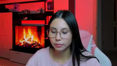 Snapshot of ms_emily_ chatting on 07/29/26, 07:34 ms_emily_ online show from 07/29/26, 07:34