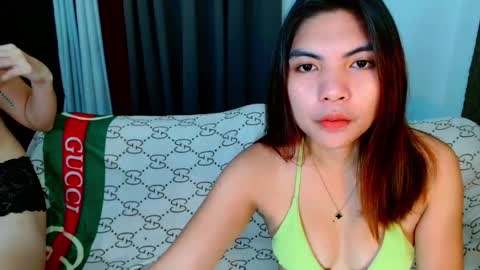 ms_family online show from 12/20/25, 04:41