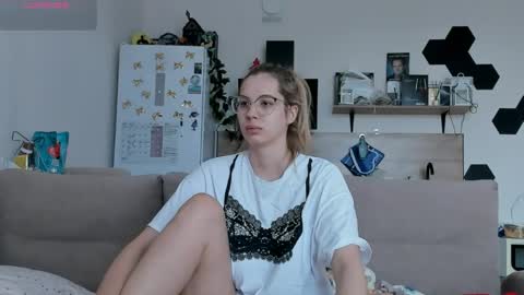 Ms ForYOU online show from 05/28/26, 03:48
