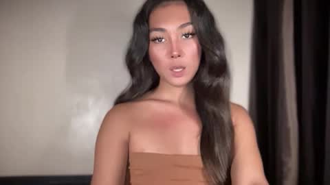 CALL ME KIANA online show from 10/14/25, 08:31