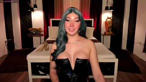 Evon online show from 12/18/24, 04:09