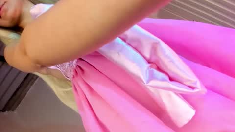 Snapshot of ms_pickless chatting on 09/14/25, 12:37 Annabelle  online show from 09/14/25, 12:37