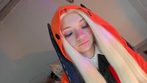 Snapshot of ms_pickless chatting on 10/07/25, 02:36 Annabelle  online show from 10/07/25, 02:36