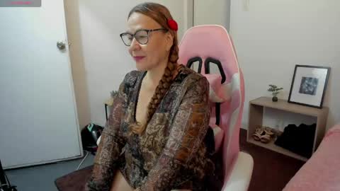ms_samanta online show from 05/05/26, 11:07
