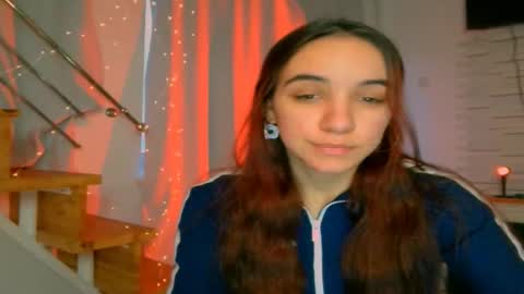 ms_sophiee online show from 01/03/25, 02:19