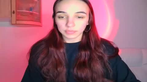 ms_sophiee online show from 02/12/25, 03:27