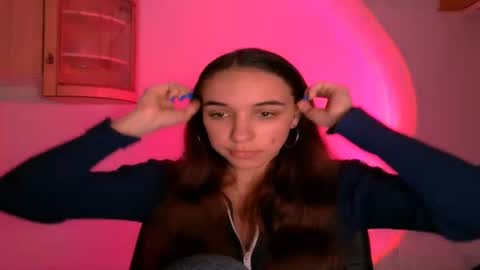 ms_sophiee online show from 02/22/25, 07:58