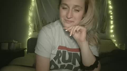 msclairewhatever online show from 04/20/26, 06:05