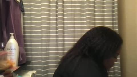 Chocolate  Candy   Stick online show from 01/07/25, 01:06