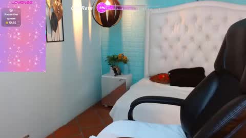 Jossie online show from 09/30/25, 05:12