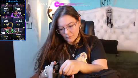 Jossie online show from 10/24/25, 03:25