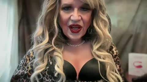 Snapshot of mskarentoy chatting on 09/29/25, 07:40 mskarentoy online show from 09/29/25, 07:40