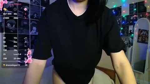 Noora Saetr online show from 10/20/25, 02:45