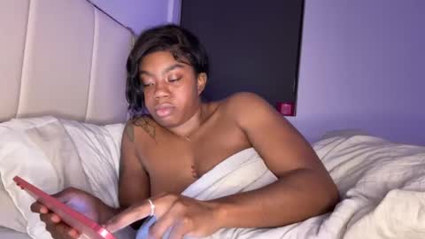 mskitty000 online show from 03/23/26, 02:26