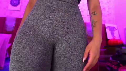 Manuela  online show from 02/07/25, 03:01